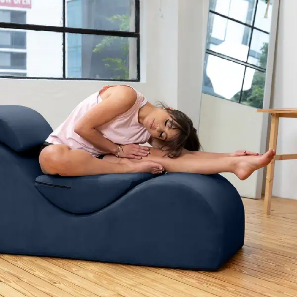 Esse Chaise