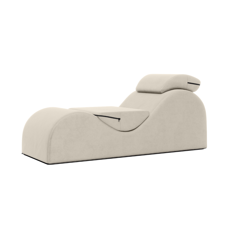 Esse Chaise