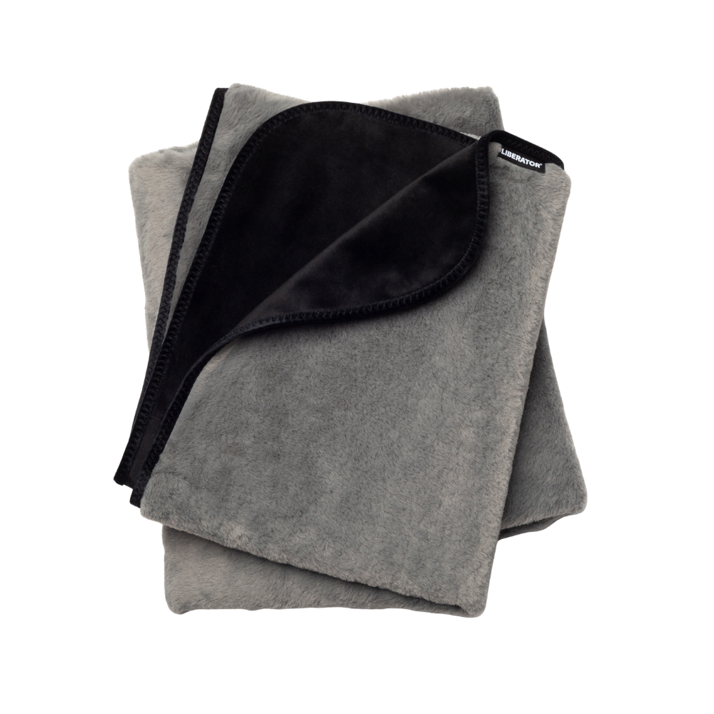 Fascinator Throw – Faux Fur